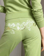 ジューシークチュール 秋新作トラックスーツ　後ろ